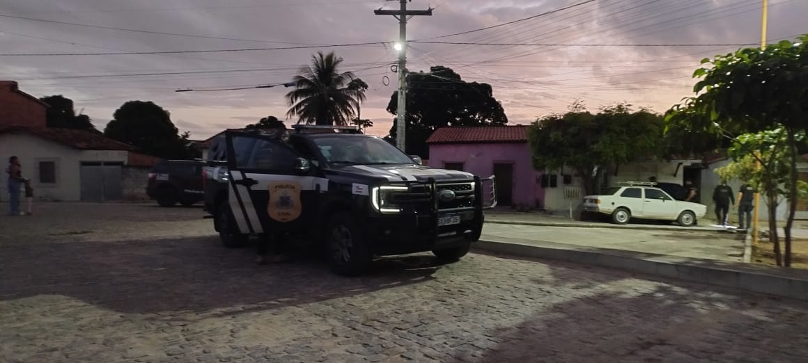 Policia Civil prende dois homens durante cumprimento de mandados em Itaberaba