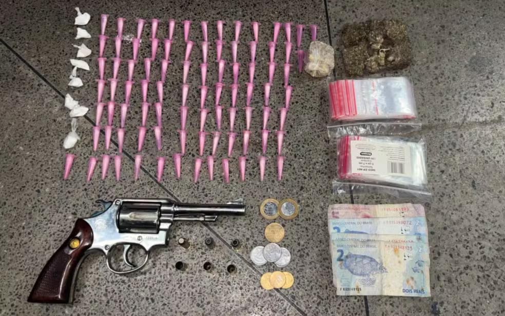 Suspeito de ordenar morte de menina de 11 anos morre em confronto com policiais