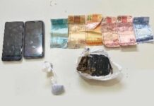 Suspeitos são presos com droga durante Ação Policial em Itaberaba Suspeitos são presos com droga durante Ação Policial em Itaberaba