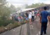 Vítimas de acidente com 16 mortos na Bahia eram da mesma família e retornavam de festa de aniversário Colisão entre van e caminhão deixa oito mortos na BR-116