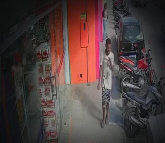 Mulher é agredida no centro de Itaberaba; caso gera revolta na cidade Mulher é agredida no centro de Itaberaba; caso gera revolta na cidade