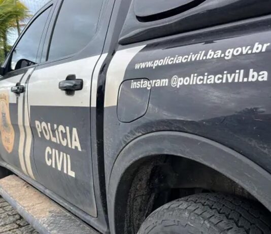 Polícia Civil identifica e recupera celular com restrição de furto durante apresentação de flagrante por tráfico de drogas em Itaberaba