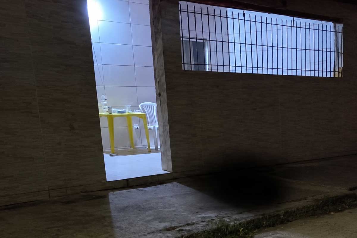 Dono de bar é morto a facadas após discussão por atendimento