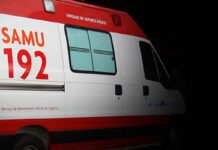 Dois acidentes foram registranos na madrugada deste sábado; uma pessoa morreu Caminhão tomba e interdita parte da BR-324; motociclista morre em acidente na BR-135