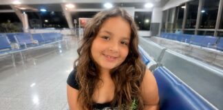 Menina de 9 anos morre após acidente entre motocicleta e caçamba em Itaberaba; mãe ficou ferida Menina de 9 anos morre após acidente entre motocicleta e caçamba em Itaberaba; mãe ficou ferida