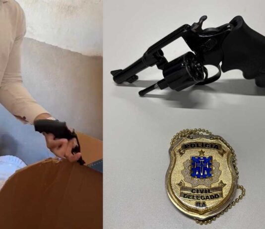 Polícia Civil e PM apreendem revólver durante investigação de cárcere privado em Iaçu Arma foi encontrada dentro de uma caixa de papelão com roupas em um dos quartos do imóvel, segundo a Polícia Civil