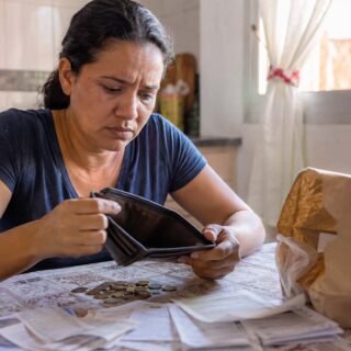 Se o dinheiro acabar na sua casa antes da metade do mês, você sabe o que fazer? Se o dinheiro acabar na sua casa antes da metade do mês, você sabe o que fazer?