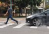 A faixa de pedestre não é sempre do pedestre: antes de atravessar, é preciso parar e observar A faixa de pedestre não é sempre do pedestre: antes de atravessar, é preciso parar e observar
