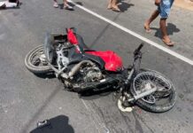 Oito acidentes deixam três mortos no fim de semana Oito acidentes deixam três mortos no fim de semana em cidade no interior da Bahia