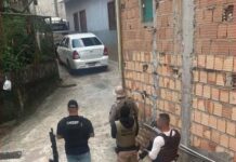 Operação prende 13 suspeitos de integrar facção que atuava com tráfico Operação prende 13 suspeitos de integrar facção que atuava com tráfico
