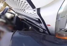 Colisão entre carreta e carro deixa duas pessoas gravemente feridas na BR-242 Colisão entre carreta e carro deixa duas pessoas gravemente feridas na BR-242