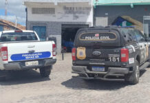Polícia Civil apreende celular durante fiscalização em estabelecimento comercial em Itaberaba Polícia Civil apreende celular durante fiscalização em estabelecimento comercial em Itaberaba