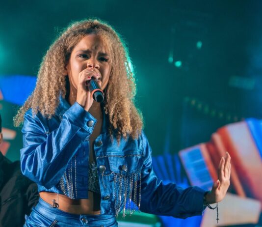 Mastruz com Leite abre inscrições para concurso que vai escolher nova cantora da banda Mastruz com Leite abre inscrições para concurso que vai escolher nova cantora da banda