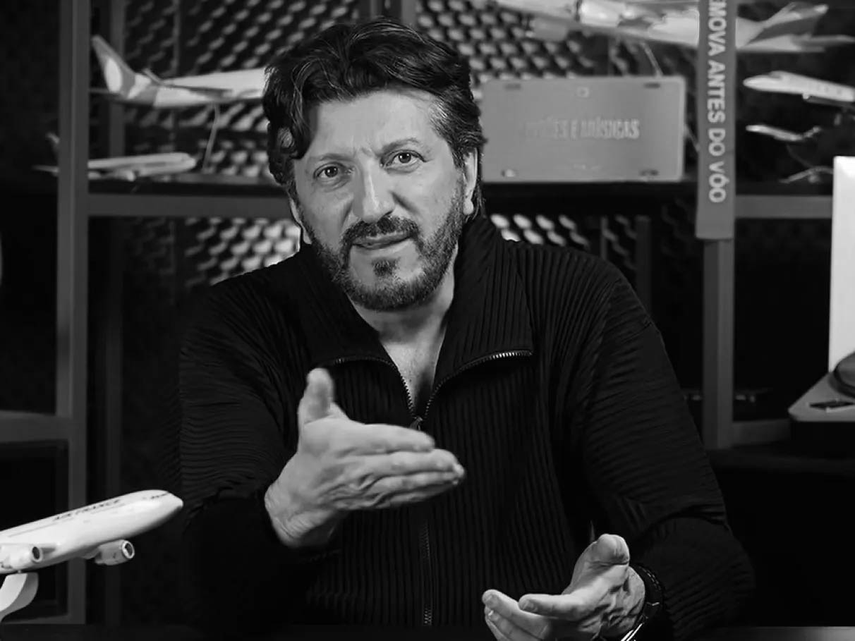 Morre o piloto e influenciador Lito Sousa, aos 59 anos, vítima de doença rara