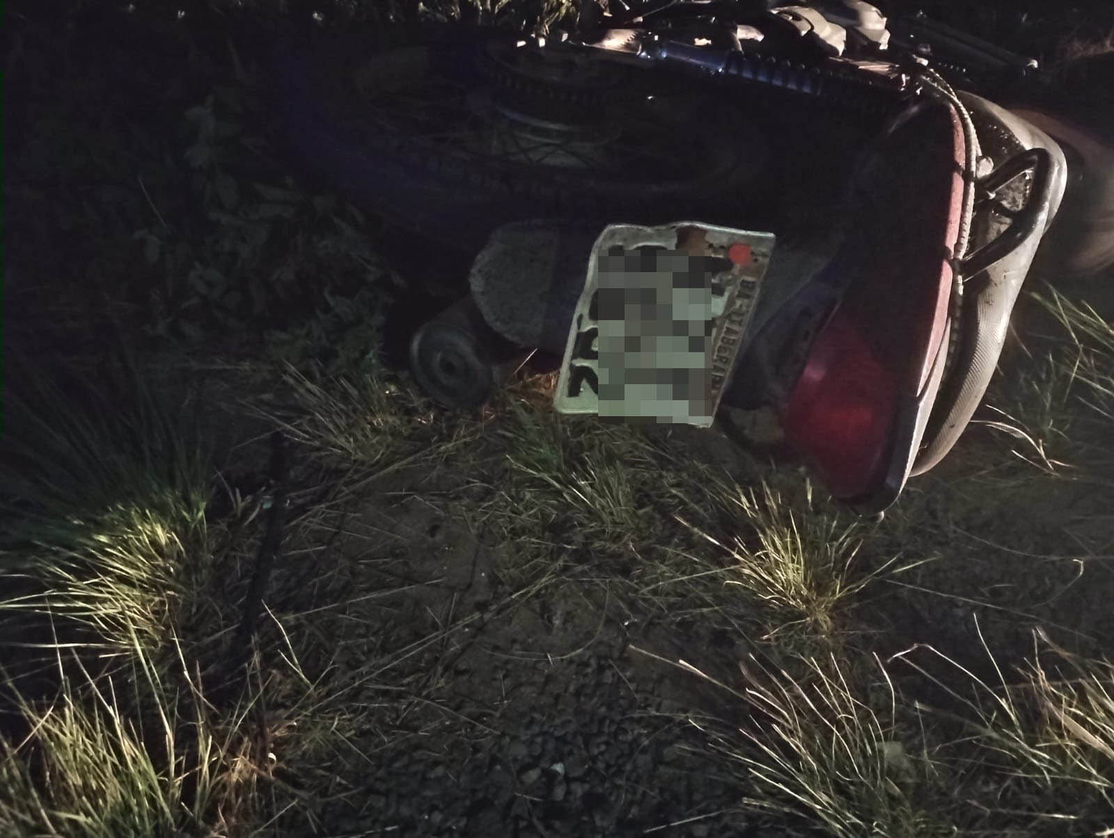 Motociclista morre após colisão com veículo de carga na BR-242, em Itaberaba