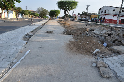 Revitalização da Avenida Rui Barbosa continua em Itaberaba