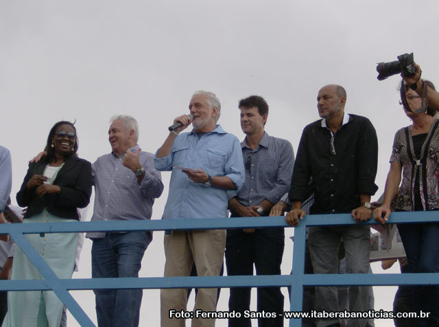 Governador promete conclusão das obras da Praça do Rosário e Avenida Ruy Barbosa, em Itaberaba