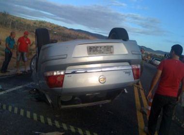 Ipirá: Uma pessoa morre e outra fica gravemente ferida após colisão na BA-414