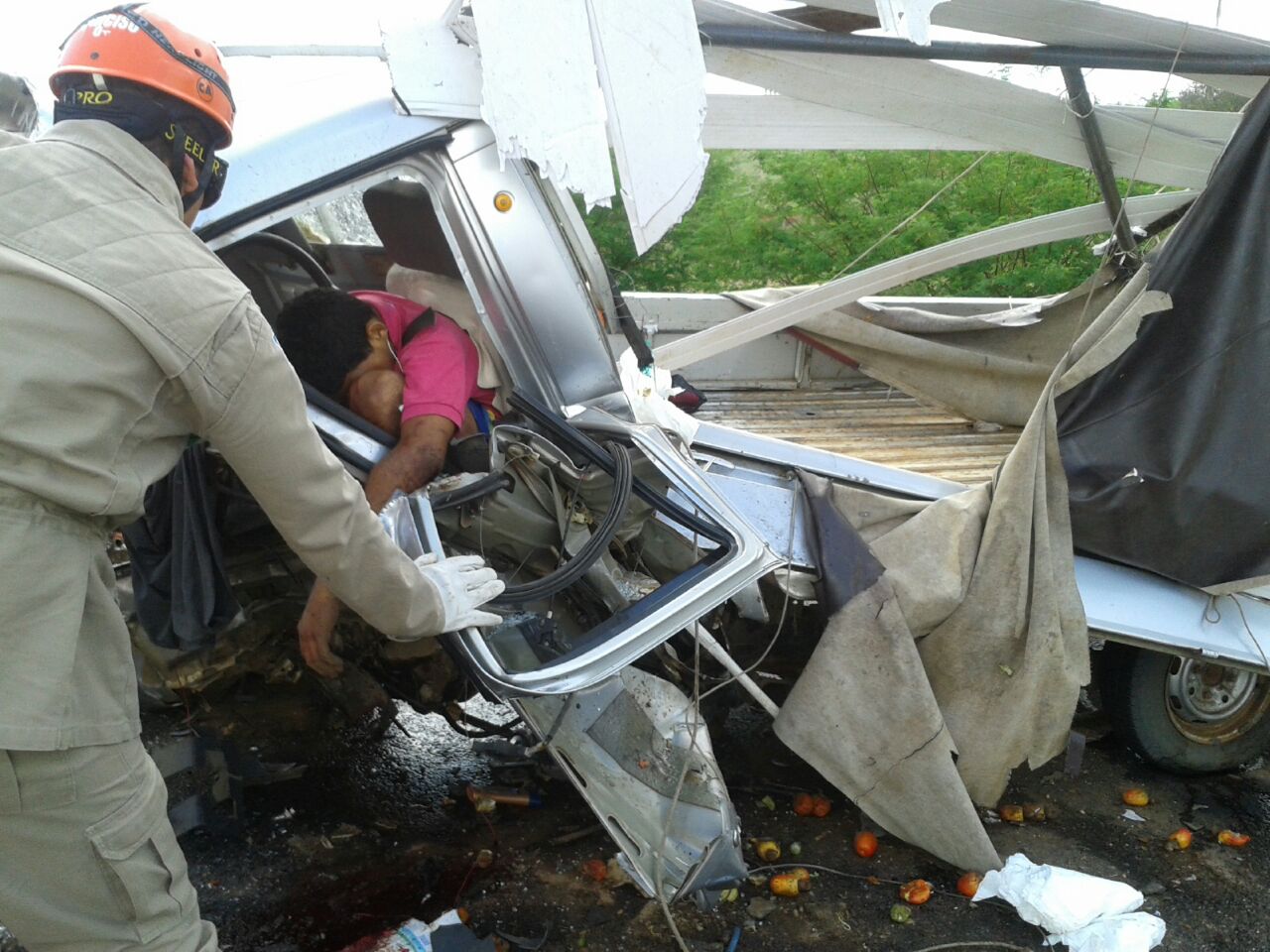 Duas pessoas morreram em grave acidente entre Iaçu e Milagres