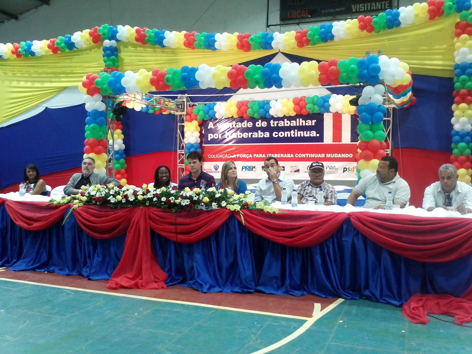 Prefeito de Itaberaba lança candidatura à reeleição