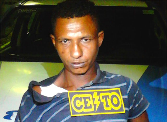 Cramunhão armado é preso em festa na porta de escola em Itaberaba