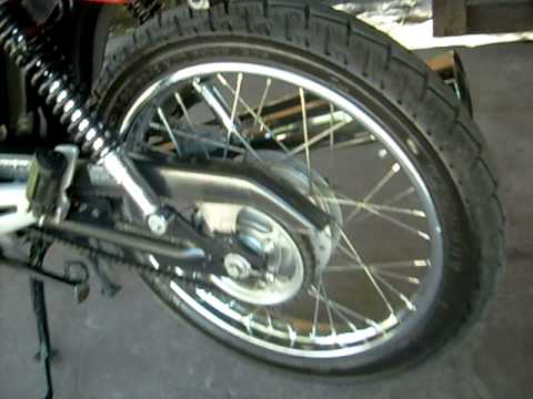 Motoqueiro bate em Viatura da PM em Itaberaba