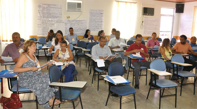 Itaberaba: Oficina capacita gestores públicos para a área de saneamento