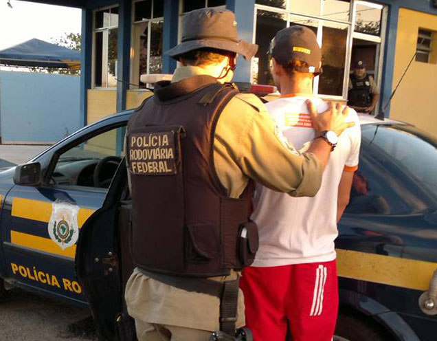 Homicida procurado pela Justiça Mineira é capturado na BR 242